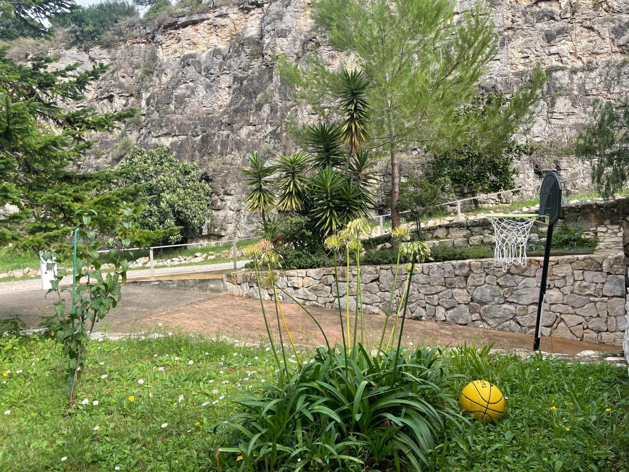 La Villa Des Carriers- Maison Avec Piscine Proche Mer Roquefort Les Pins Bagian luar foto