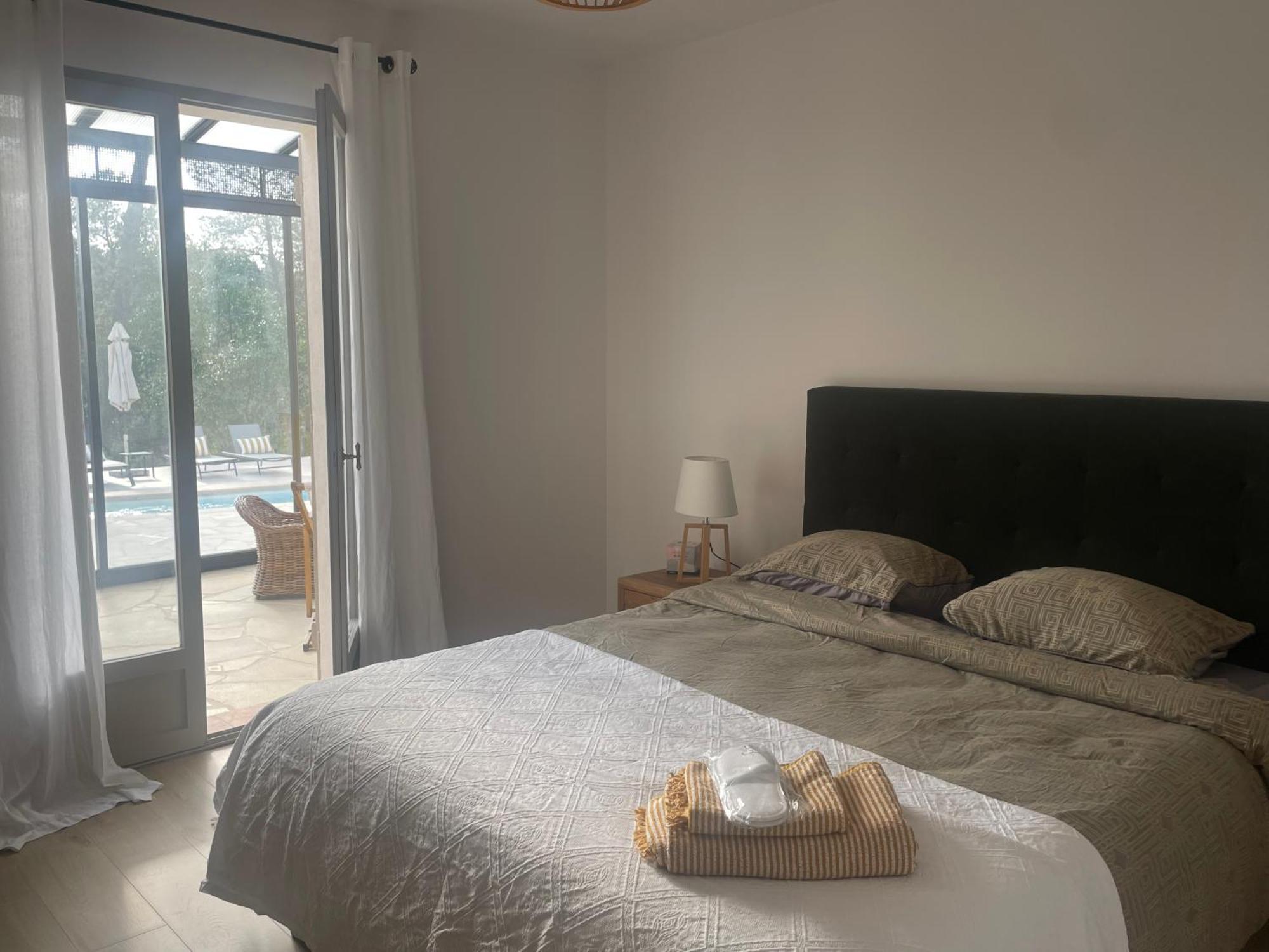 La Villa Des Carriers- Maison Avec Piscine Proche Mer Roquefort Les Pins Bagian luar foto